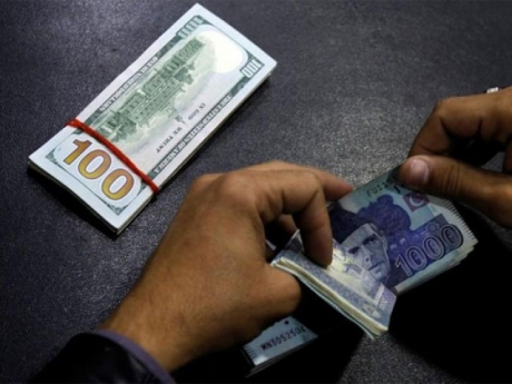 In a Positive Economic Development, Pakistani Rupee Hits Six Months High Against US dollar