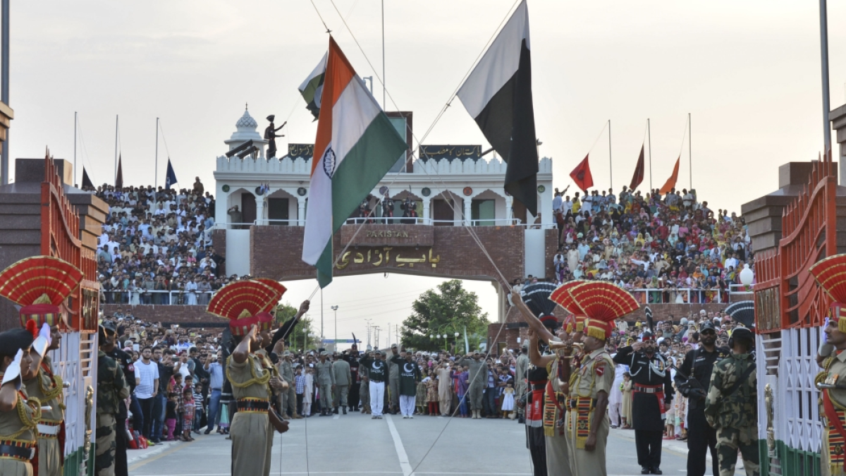 UK fostering Indo-Pak Peace By M. Fazal Elahi